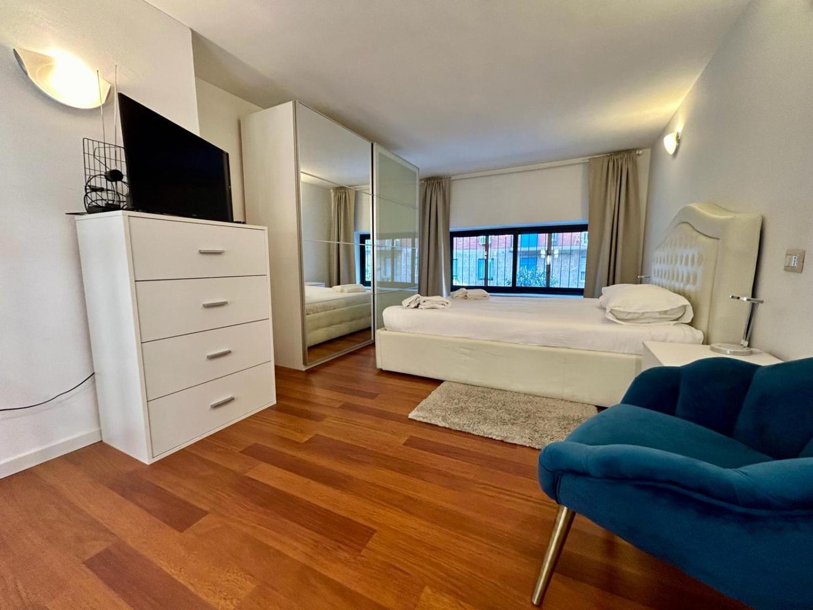 Kibilu - Via Tolmezzo - Ospedale San Raffaele - Stazione Di Lambrate Apartment Milan Bagian luar foto