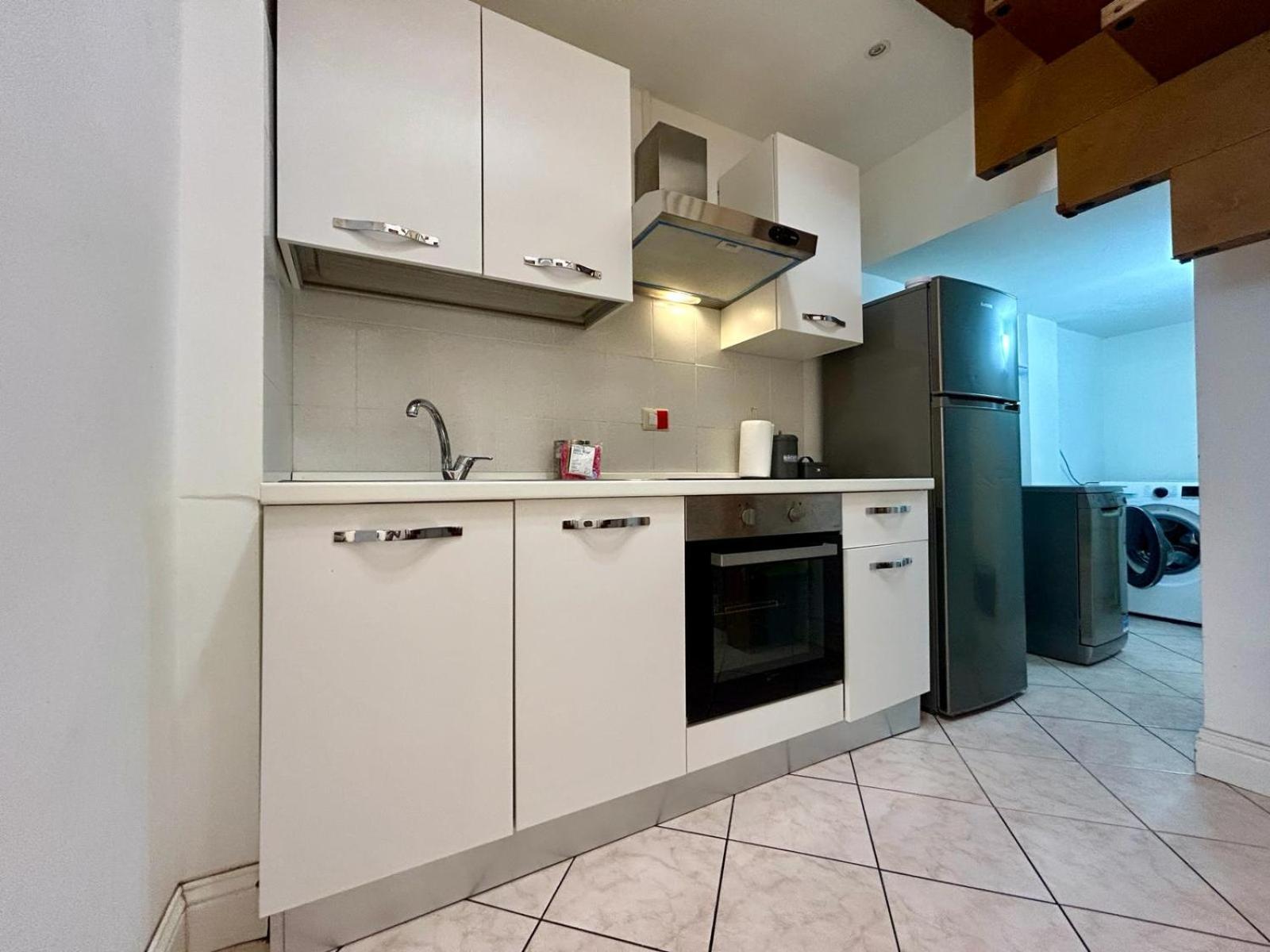 Kibilu - Via Tolmezzo - Ospedale San Raffaele - Stazione Di Lambrate Apartment Milan Bagian luar foto