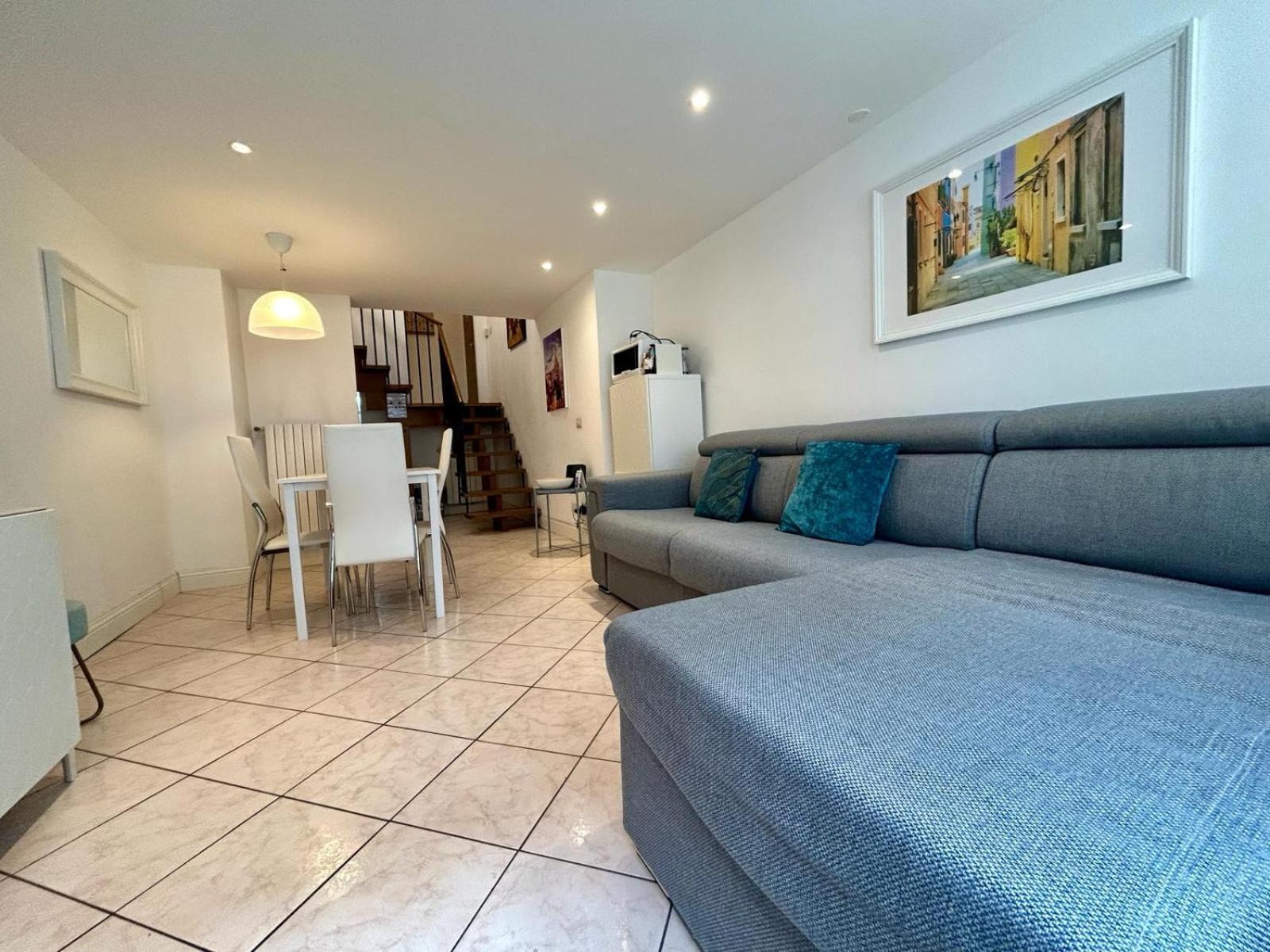 Kibilu - Via Tolmezzo - Ospedale San Raffaele - Stazione Di Lambrate Apartment Milan Bagian luar foto